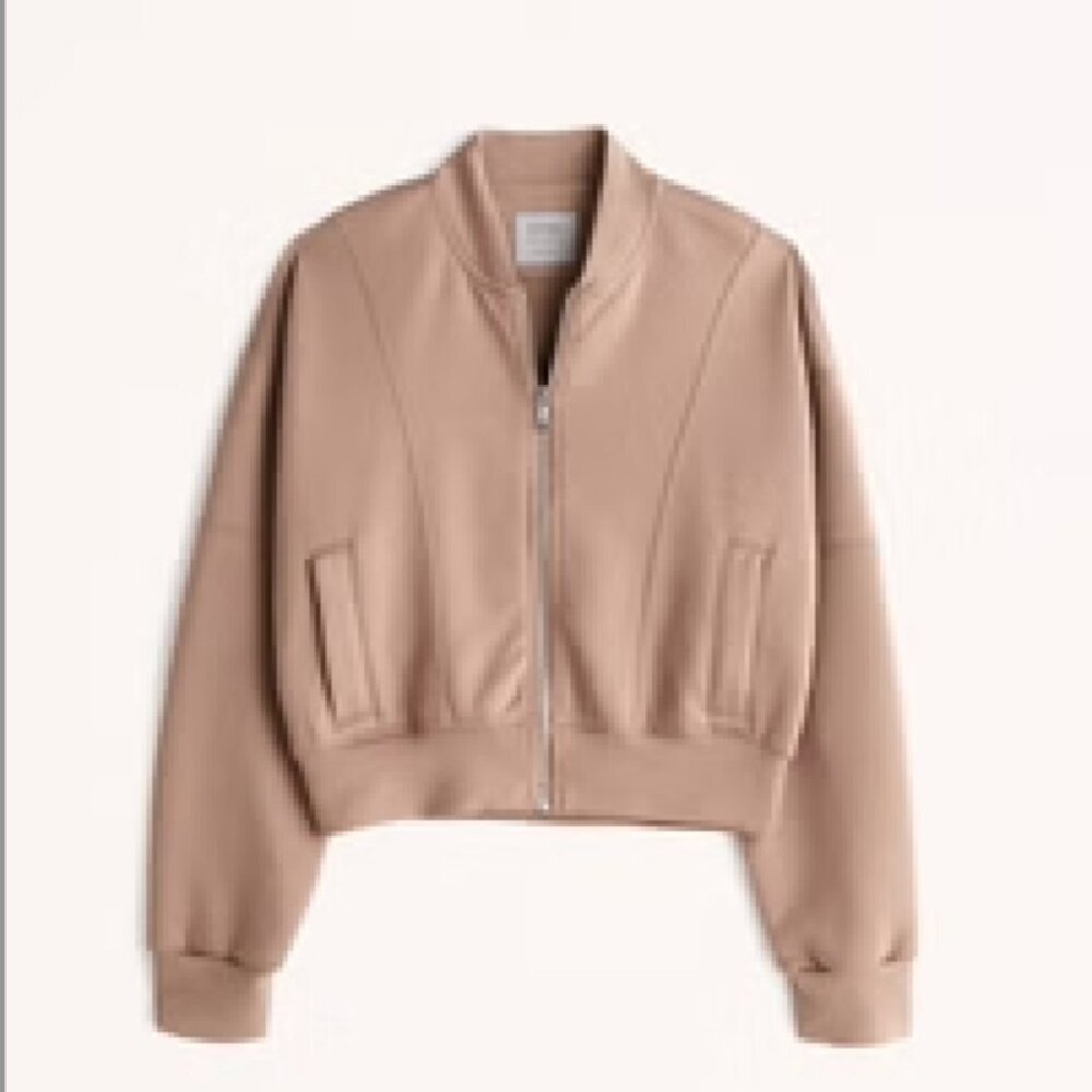 🏷 *NWT* YPB neoKNIT Bomber Jacket - Size XL 🤎